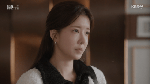 ‘화려한 날들’ 이태란, 간 이식 값으로 10억 건네
