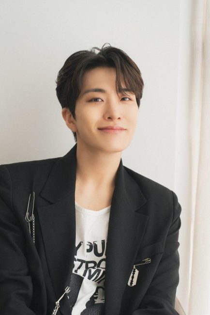 갓세븐 영재, 반려견 코코 이름으로 3천만 원 기부