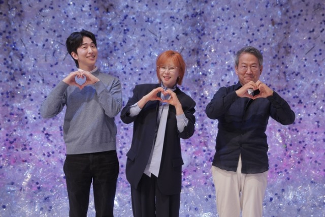 플라스틱 쇼크 : 당신이 먹고 마시는 모든 것